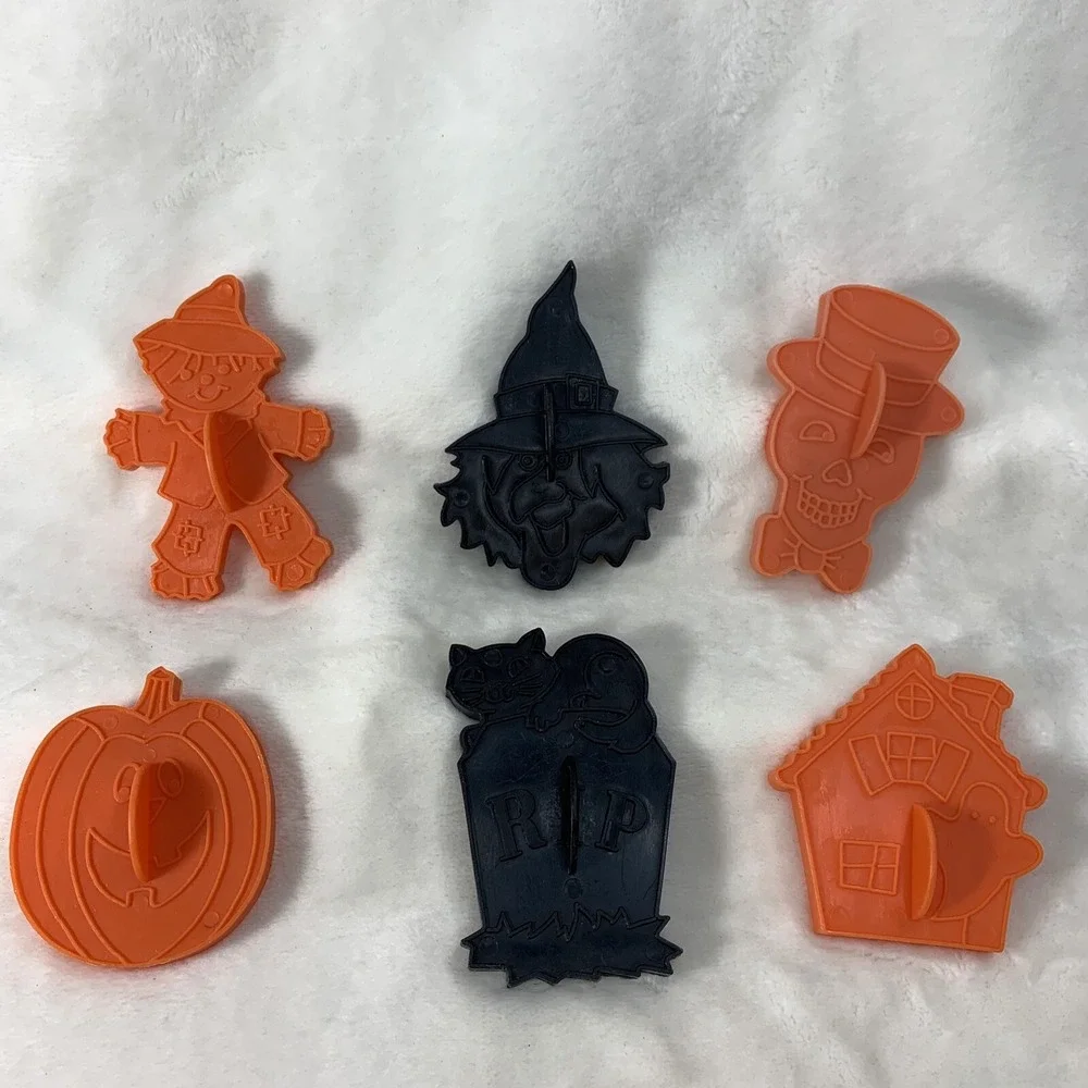 6 Vintage Wilton Halloween Cookie Cutters Cat Pumpkin Witch Skeleton House Grave